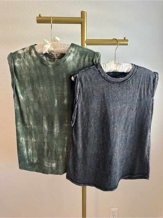 Pilcro Tops - Pilcro 2 PACK Women’s Muscle Tank Tops in Olive Green & Charcoal